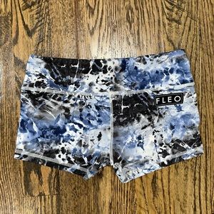 Tie Dye Fleo Shorts